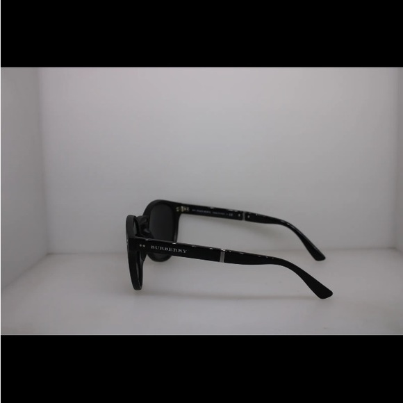 BURBERRY B4221 POLARIZED unisex round sunglasses - Picture 2 of 4